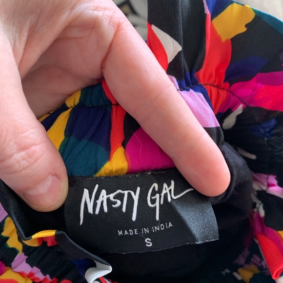 Nasty Gal Paper Bag Waist Skirt - Picture 4 of 5